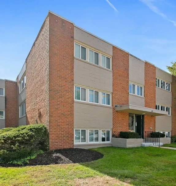 Greenbriar Park Apartment-Interim