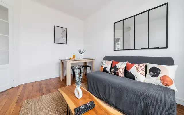 PARIS 13e·37m²·F2·Appartement·With furniture 3