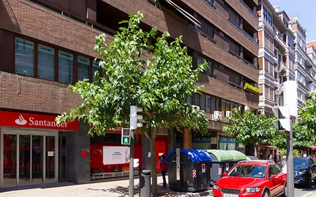 Ercilla Kalea Bilbao 48009 Spain 4