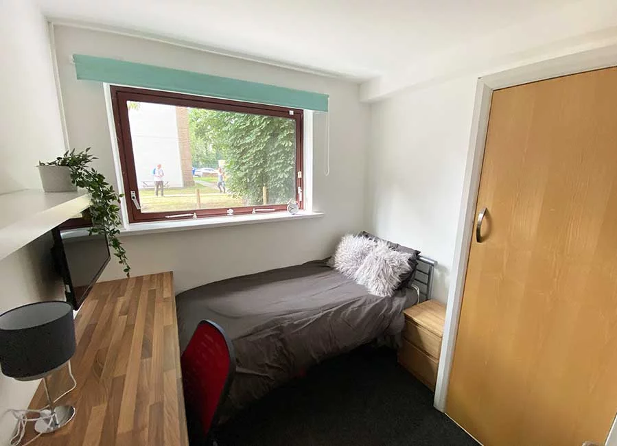 Gold B Ensuite Rooms