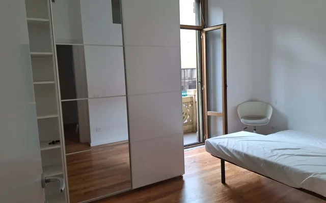 Apartment in Via Carlo Farini, Milano for 85 m² with 2 bedrooms 4