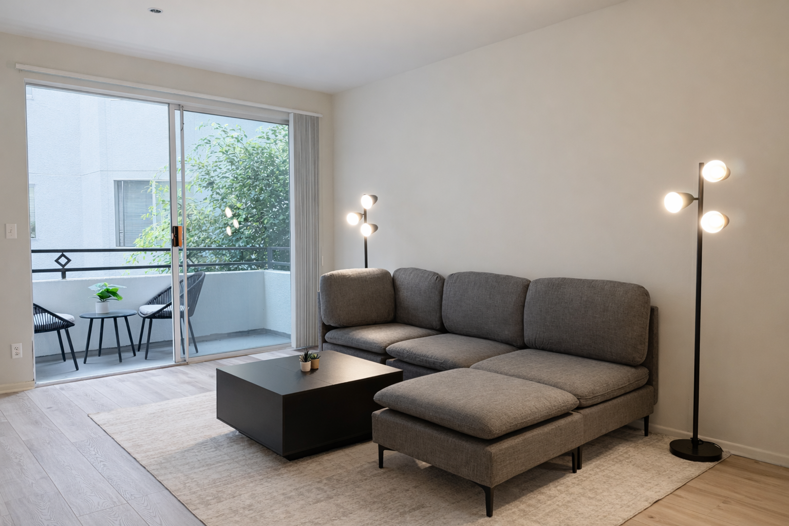 10600 Wilshire 308