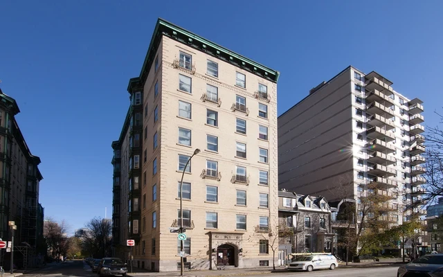 1245 Saint-Marc 0