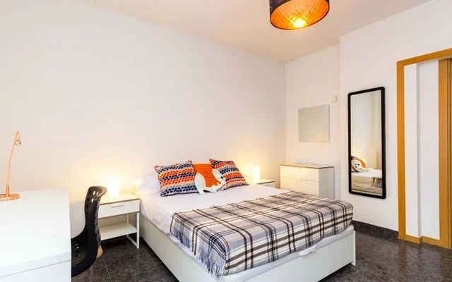 Calle del Limonero Madrid 28020 Spain 0