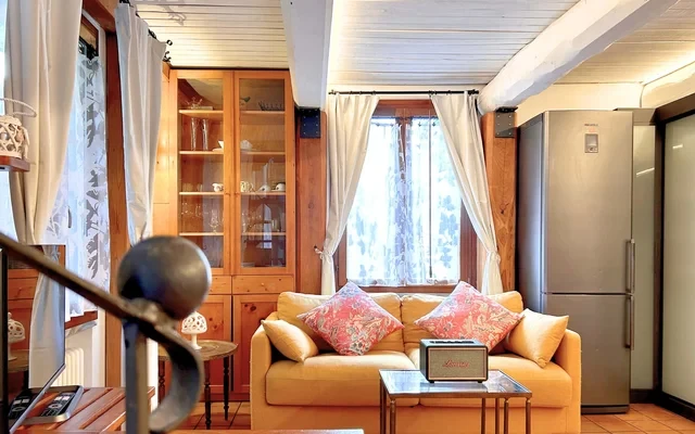 Apartment in Via Antonio Cesari, Roma for 85 m² 1