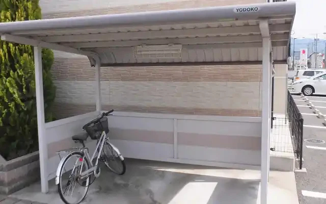 レオパレスグリーンパーク 1