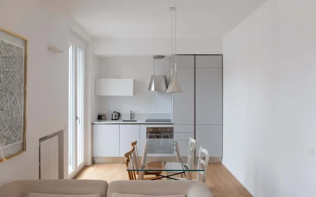 Luminoso Trilocale con ampio Terrazzo 1