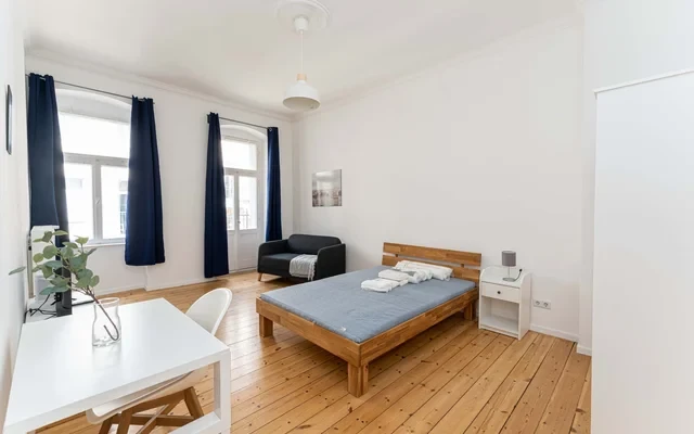 Studio Apartment 0