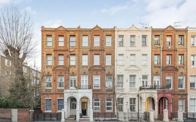 Warwick Road, London 0