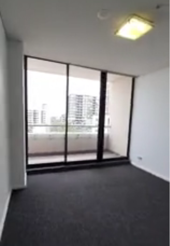 12 Defries Ave 2