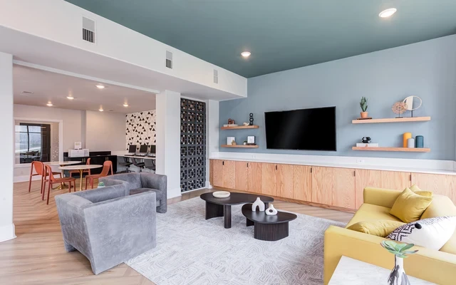 The Social on Hovey 3