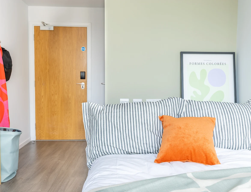 Gold En Suite Two Bed Flat