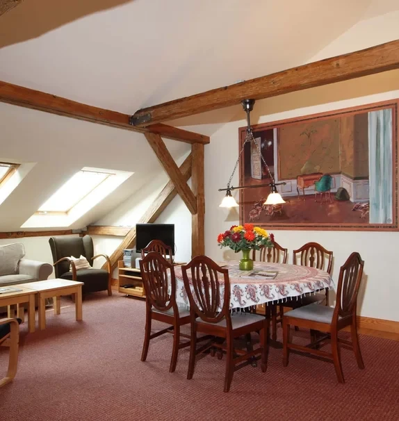 Apartment in Leubnitzer Strasse, Dresden for 160 m² with 3 bedrooms