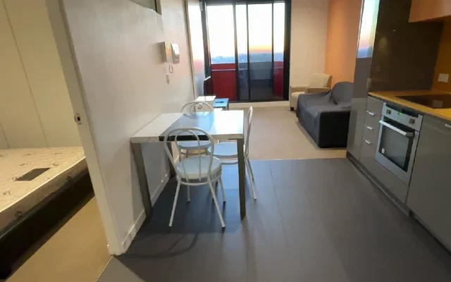 551 Swanston Street 0