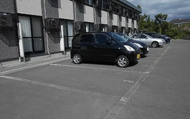 レオパレスエフ 3