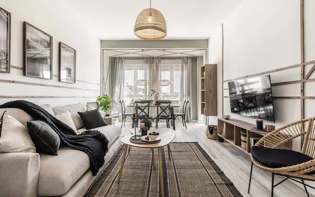 Ariege - 3 bedrooms and office in Trafalgar 0