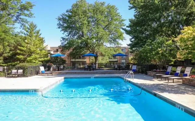 Fieldpointe of Schaumburg 4