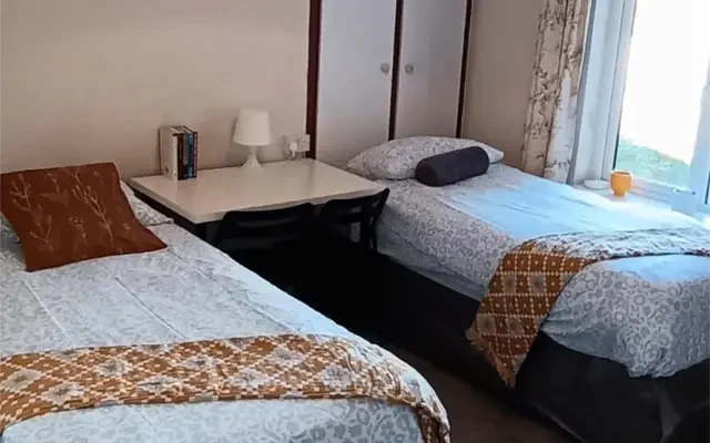 Bed in a cosy twin bedroom, in Drumcondra 2