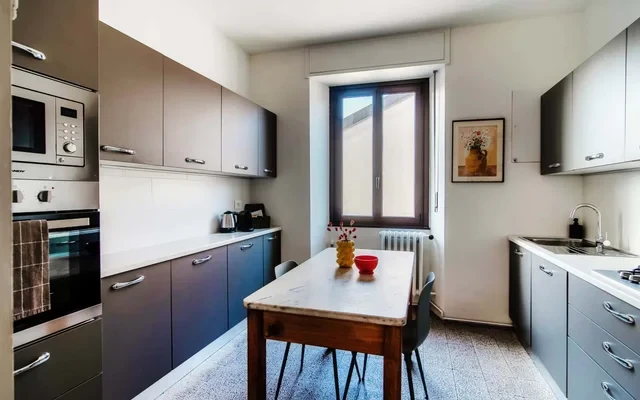 STELLA APARTMENT 4