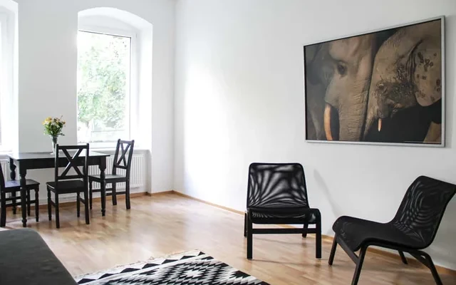 Hendrik - charmantes Apartment in zentraler und ruhiger Lage 0