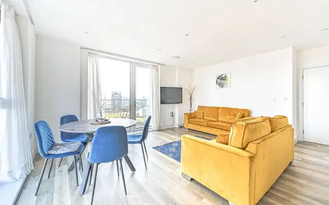 Voyager House, Battersea, SW11 1
