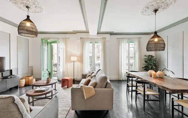 Valls - 2 bedrooms and office in Gracia 1