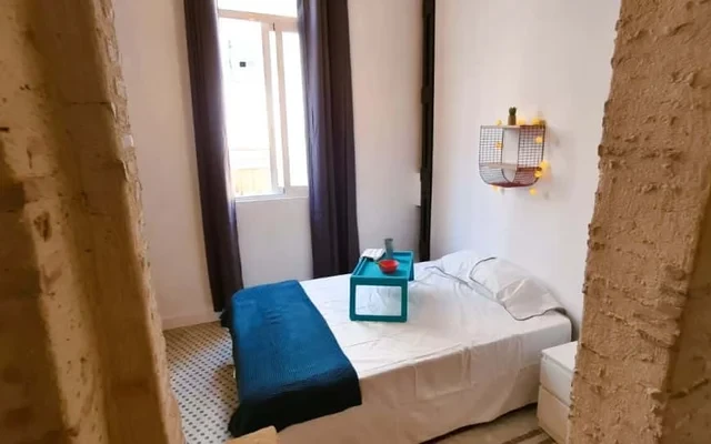 Piso de 6 habitaciones en Ciutat Vella 3