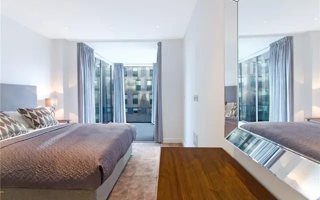 Cashmere House, Leman Street, Aldgate, London, E1 8PT 2