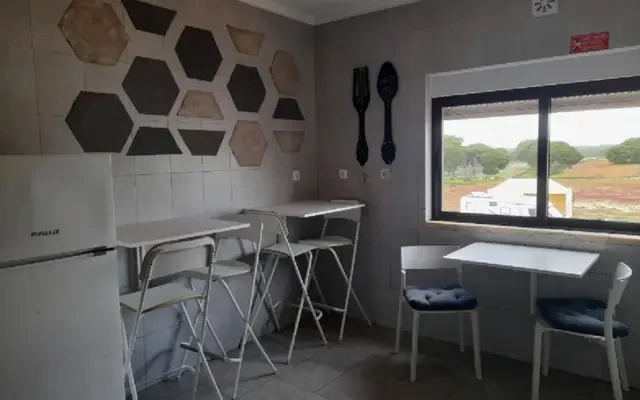 house near R. da Marconi - Setubal student accommodation