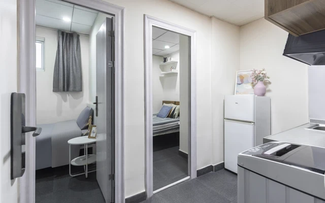 Puyan Metro Station Store -- Qingguo Apartment 3