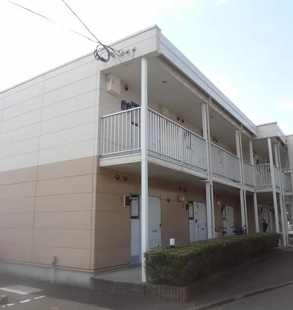 レオパレスウイング