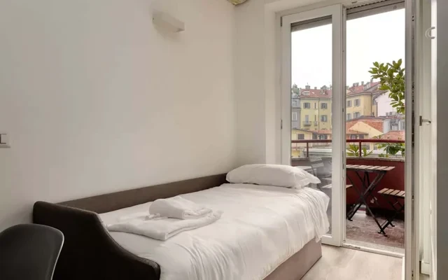 Accogliente monolocale con balcone vicino al centro citta 4