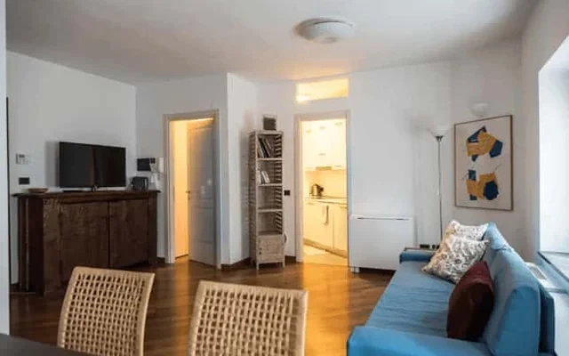 Two-Bedroom Apartment | Via Laghetto | University of Studies/Guastalla Area 2