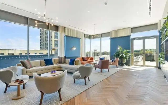 Lyons Dock House 1