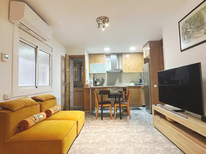 Entire rental unit in L'Hospitalet de Llobregat, Spain