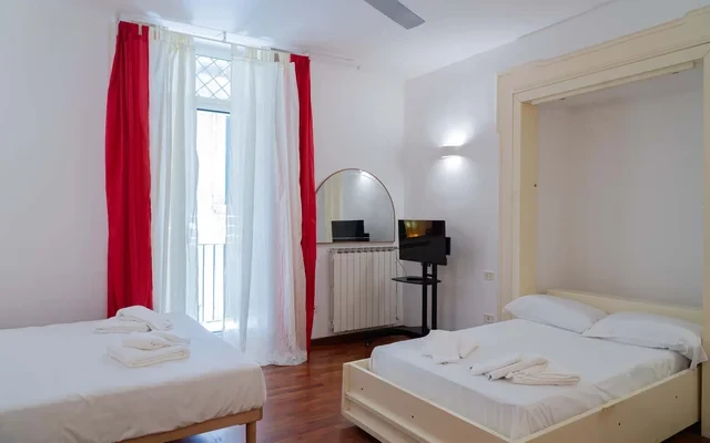 Appartamento di 60mq in Vico Santa Teresella Degli Spagnoli a Napoli 2