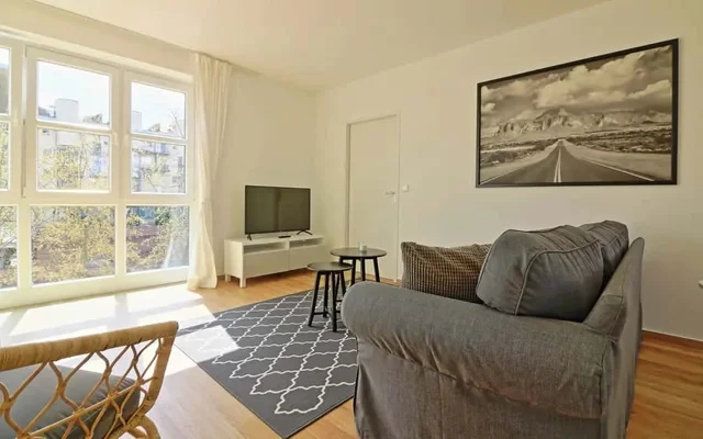 Zentrales 3-Zimmer-Apartment direkt am Checkpoint Charlie 1
