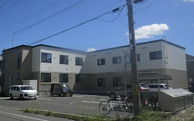 レオパレスあしたば 3