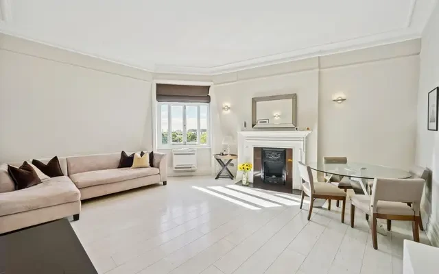 Earl's Court Square, Earls Court, London, SW5 9UJ 0