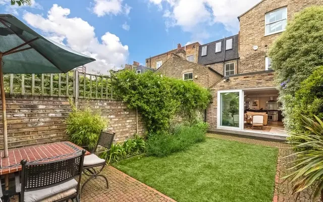 Ryecroft Street, Fulham, London, SW6 3TT 2