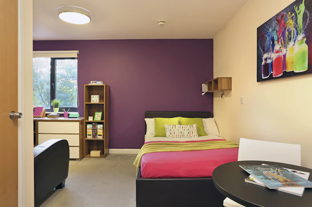 Deluxe Wet Room Studio - Kentish House