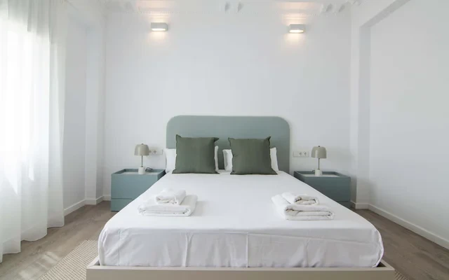 Luminoso apartamento para familias en Ciutat Vella, Valencia para 170 m² con 4 dormitorios 3