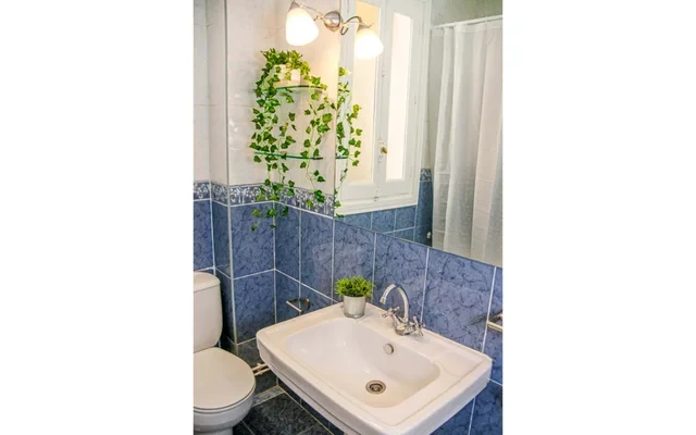 Calle de Francisca Moreno Madrid 28001 Spain 1