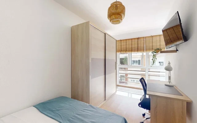 H1 - C/ Pintor Zarinena nº 4-4º-7 (6H3B) - LF, VLC 1