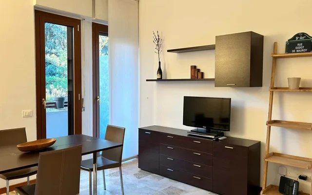 Appartamento in Via Simone D'Orsenigo - zona Porta Romana, Bocconi, Ticinese 1