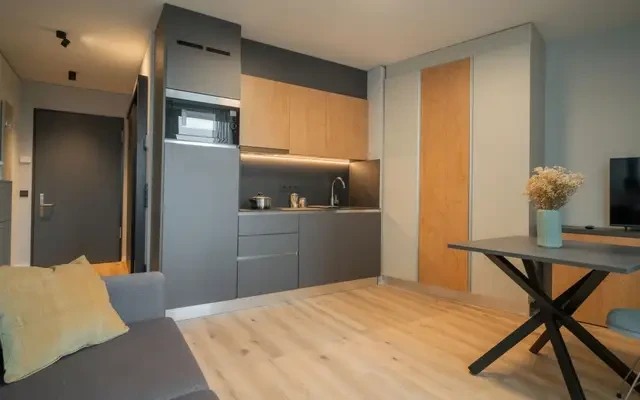 studio near Gutleutstraße 0