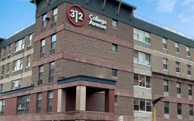 312 College Ave 1