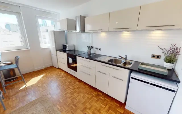 110 Avenue Marceau, 92400 4