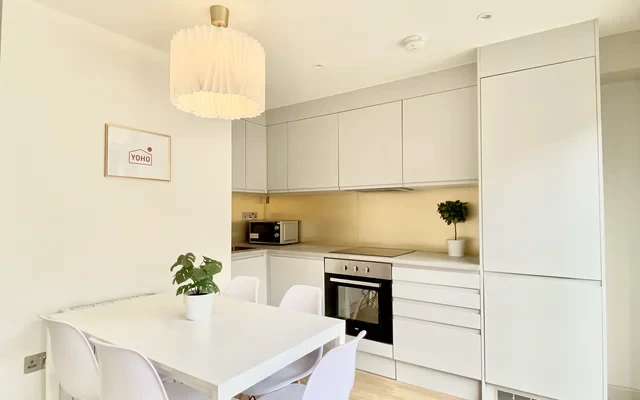 UM-YOLIVING Aldgate East – Studentenunterkunft in London
