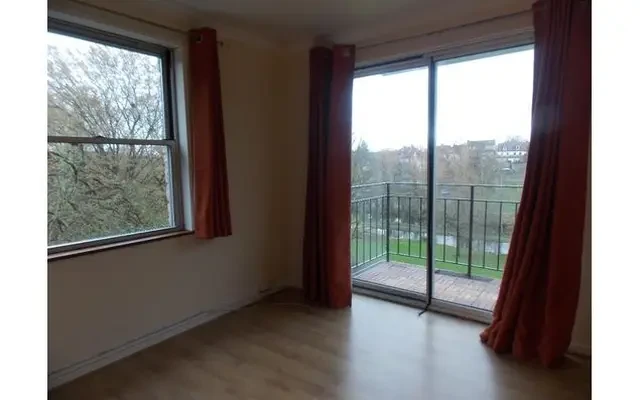 Temple Street, Bristol, BS31 3